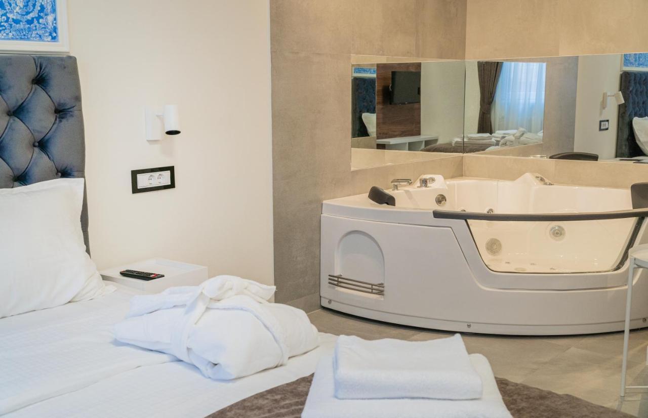 9 Nine - Luxury Apartments & Suites Belgrado Buitenkant foto