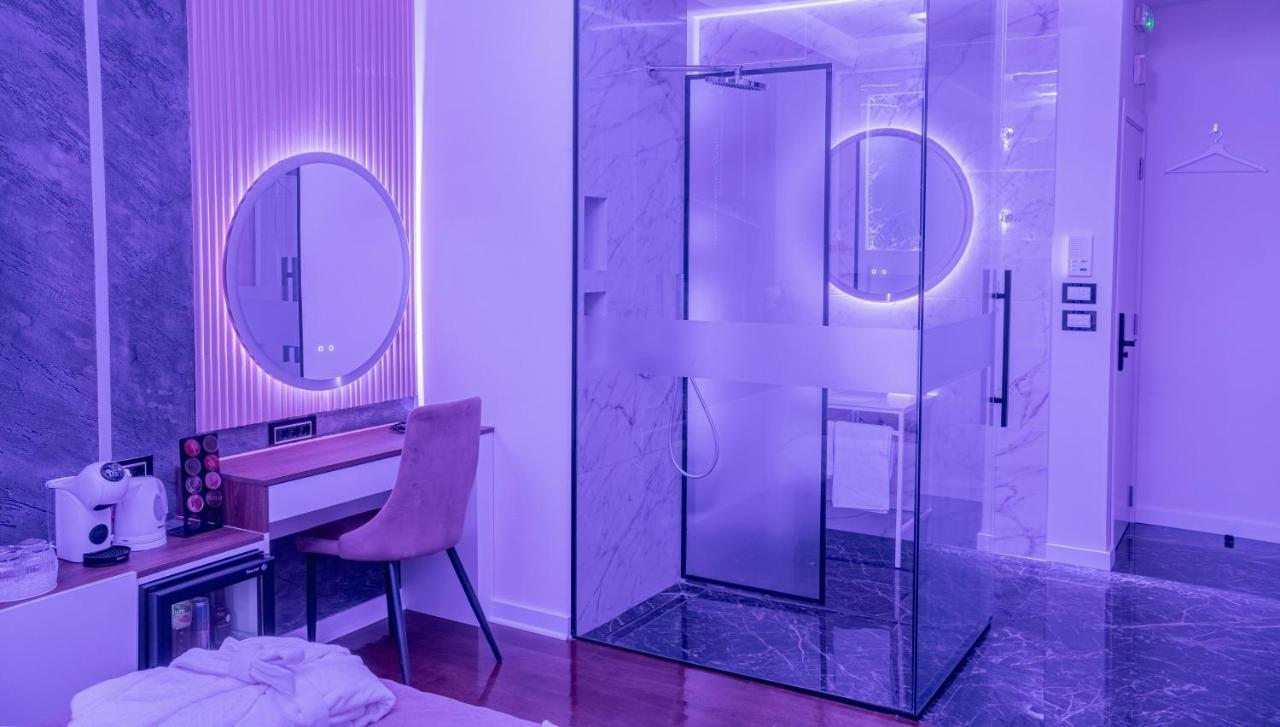 9 Nine - Luxury Apartments & Suites Belgrado Buitenkant foto